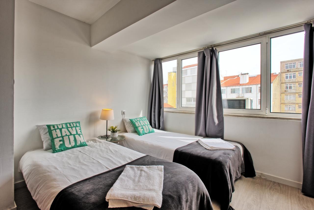 Sao Pedro 30 Guests Apartment Lisboa Екстериор снимка